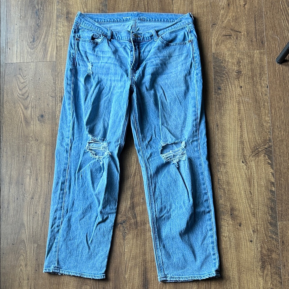 Old Navy Women’s Relaxed Fit Jeans in Classic Blue
